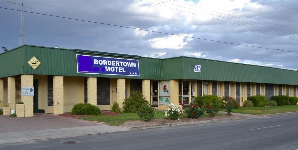 Bordertown Motel Bagian luar foto